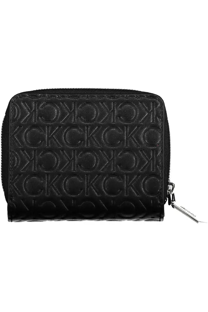 Calvin Klein Elegant Black Zip Wallet with Contrast Detailing