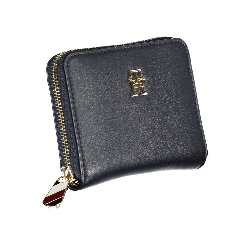 Tommy Hilfiger Elegant Blue Zip Wallet with Multiple Compartments